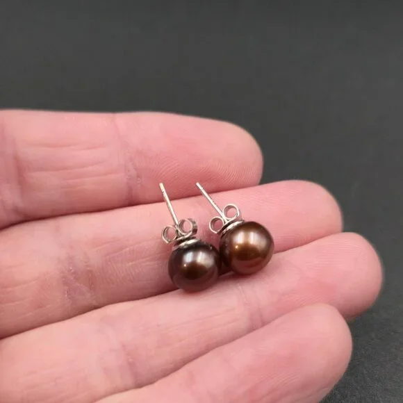 Sterling Silver Genuine Brown Pearl Stud Earrings A7019 - Picture 3 of 6